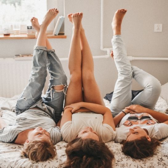 frauen weiblichkeit feiern